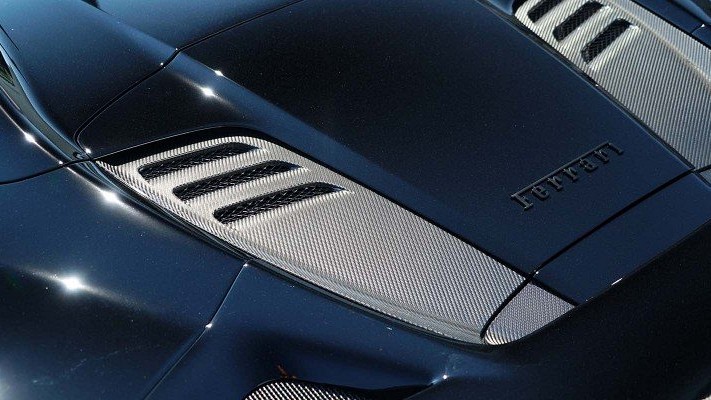 Photo of Novitec COVER ENGINE AIR-VENT for the Ferrari F8 Tributo/Spider - Image 2